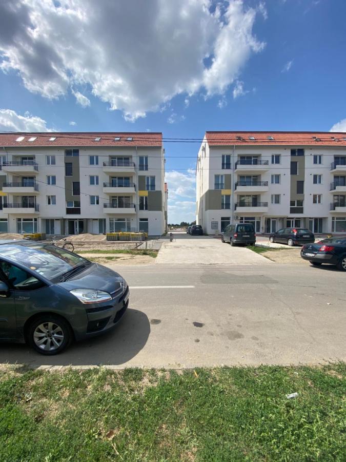Luxury Apartment Satu Mare Luaran gambar