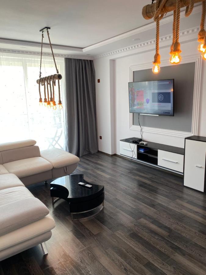 Luxury Apartment Satu Mare Luaran gambar